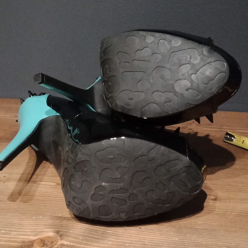 Dollhouse  heels - Picture 13 of 16